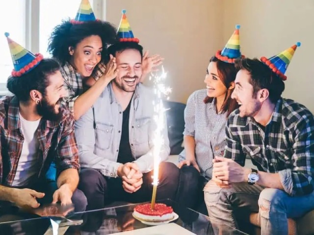 پیام تبریک تولد برای برادر