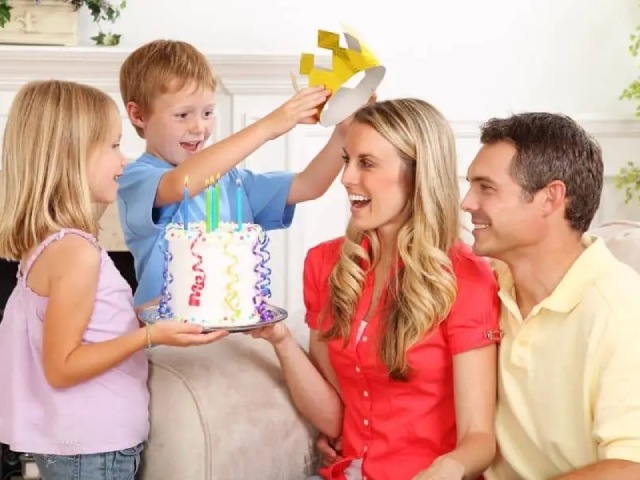 پیام تبریک تولد برای مادر